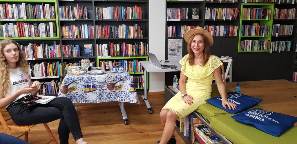 Debiut Anturaż w Trójmieście-lipiec 2019, Biblioteka z Pasją w Gdyni